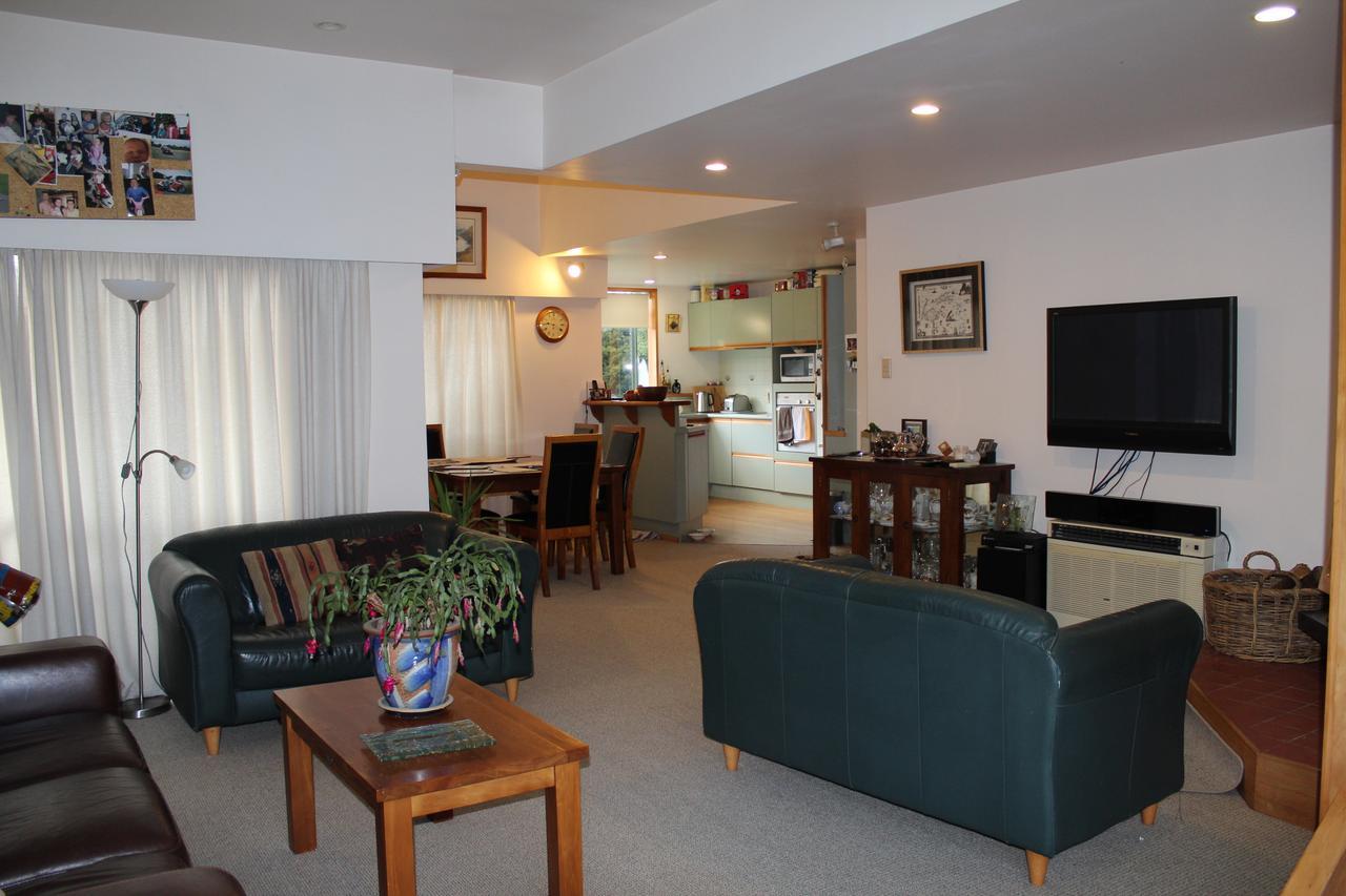 Tui Hideaway Bed and Breakfast Invercargill Εξωτερικό φωτογραφία